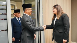 Menelisik Arti Pertemuan Sugiono dan Menlu Palestina Terkait Board of Peace