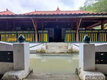 Kisah Masjid Agung Giriloyo dan Makam Paman Sultan Agung di Imogiri Bantul