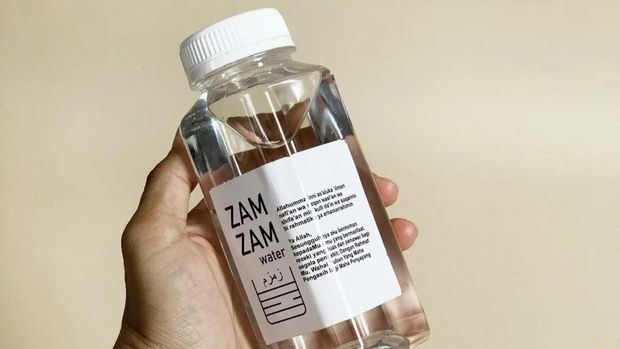 Produk Air Zam zam di Tokopedia. (Dok. Istimewa)