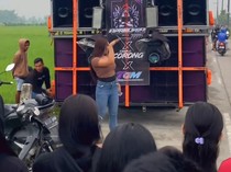 Heboh Sound Horeg Pakai Penari Seksi Bangunkan Sahur di Jombang