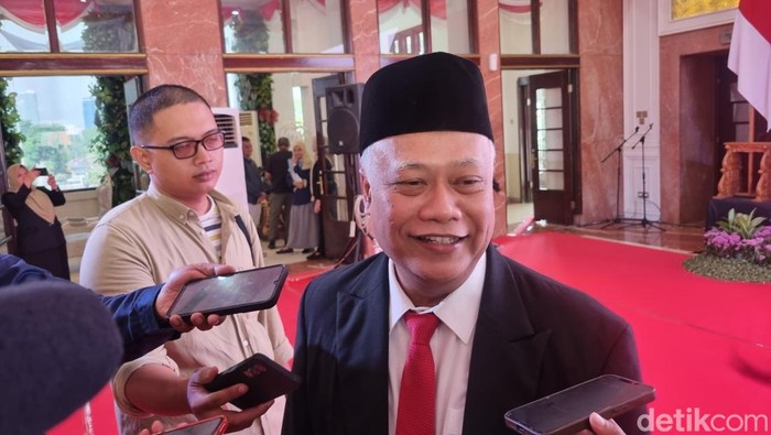 Sekda Surabaya Lilik Arijanto.