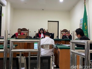 Kasus Korupsi Masjid Agung, Penyuap Eks Bupati Karanganyar Divonis 4 Tahun Bui