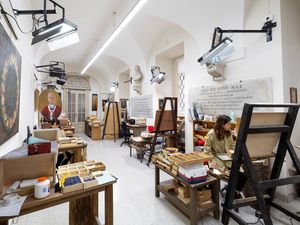 Studio Mozaik Vatikan Rawat Karya Seni Basilika Santo Petrus