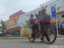 Mimpi yang Menyala di Balik Karung Rongsokan dan Jalanan Indramayu