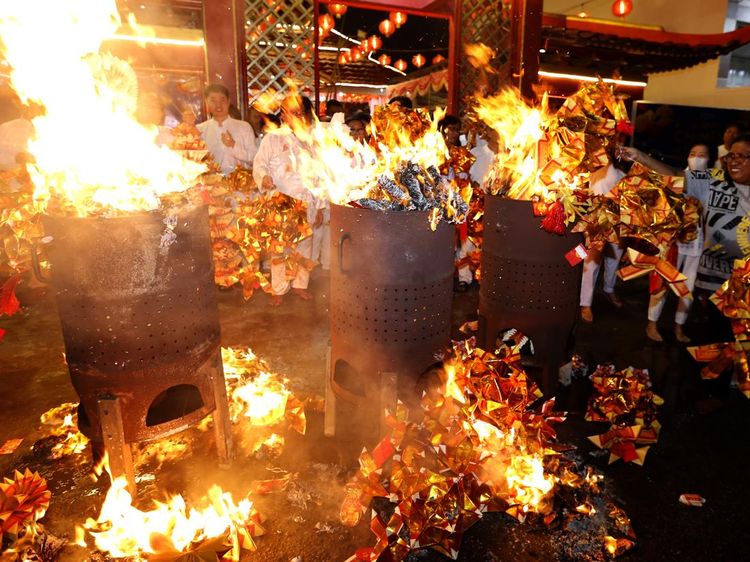 Bakar Kim Coa, Umat Tridharma Gorontalo Gelar Sembahyang Thian