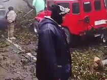 Longsor di Bromo: 7 Motor Tertimbun-Akses Wisata Tertutup