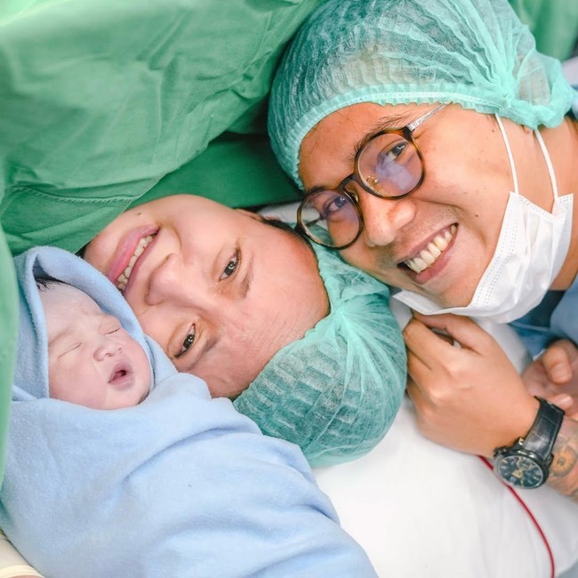 Tangis Cynantia Pratita Saat Melahirkan Anak Boniex For Revenge