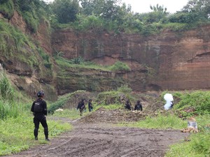 Cegah Bahaya, Polres Kendal Disposal Bahan Baku Petasan di Kaliwungu