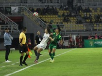 Statistik Pertandingan Persebaya Vs PSM: Timpang! Juku Eja Kalah Kelas