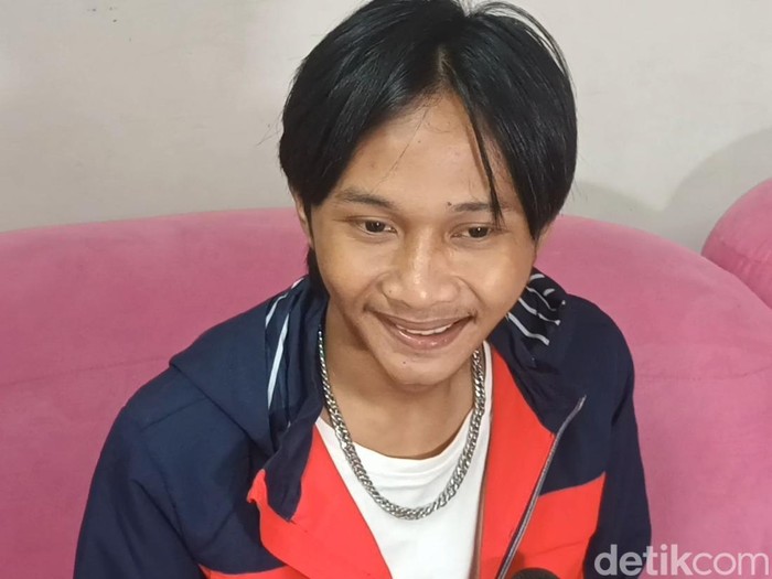 Fajar Sadboy di Jalan Kapten P Tendean, Jakarta Selatan, Rabu (25/2/2026).