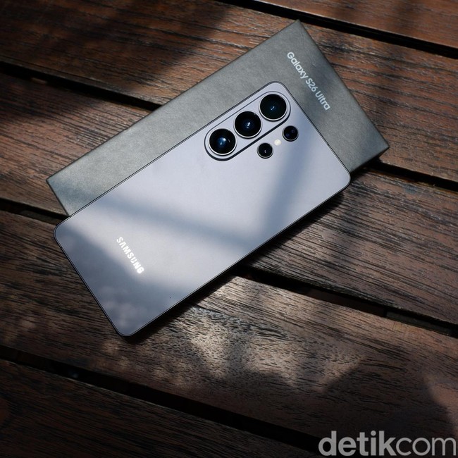 Unboxing Samsung Galaxy S26 Ultra 5G Rp 24 Juta, AI-nya Bikin Takjub