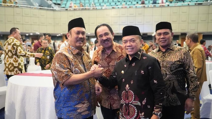 Gubernur Jambi Al Haris