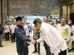 Mendes Puji Keseriusan Bobby Entaskan Nias Utara dari Status Tertinggal