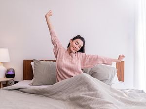 5 Kebiasaan Bangun Tidur yang Baik untuk Jantung