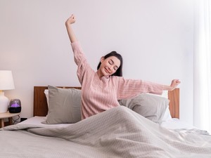 5 Kebiasaan Bangun Tidur yang Baik untuk Jantung