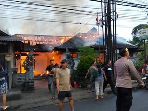 Kantor LPD Desa Adat Cempaga Bangli Ludes Dilalap Api