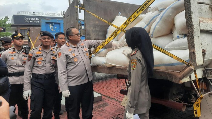 Nyaris 10 Ton Miras Ilegal Beredar di Samarinda, Polisi Amankan