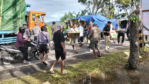 Kecelakaan lalulintas melibatkan truk Tronton dengan Truk Colt di Jalur Denpasar-Gilimanuk, Rabu (25/2/2026) yang mengakibatkan satu penumpang tewas di tempat. (Istimewa)