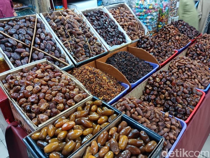 Kurma di Tanah Abang