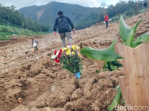 Jengah Penyintas Kala Lokasi Longsor Cisarua Jadi Spot Ngabuburit