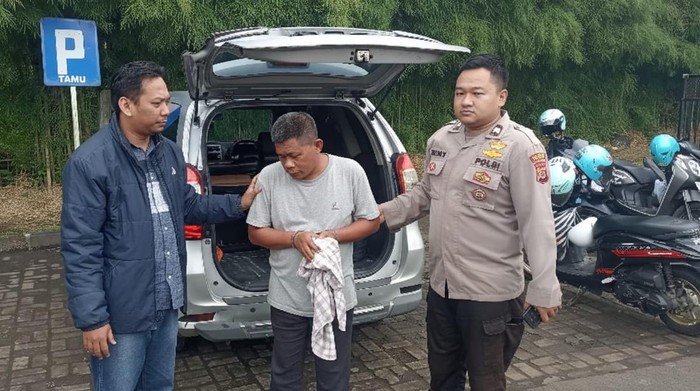 Maling modus ganjal ATM ditangkap polisi di Kemang Bogor (Dok Polsek Kemang)