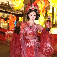 Bak Ratu Cina, Mijoo Lovelyz Coba Makeup Wanghong yang Viral ala Gen Z Korea