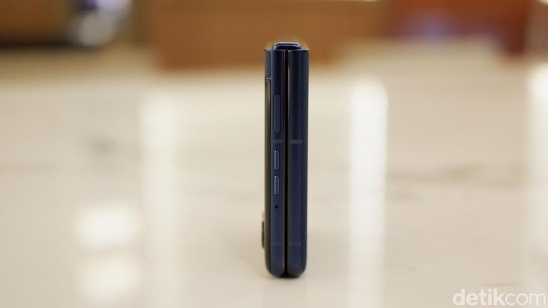 Motorola Razr 60