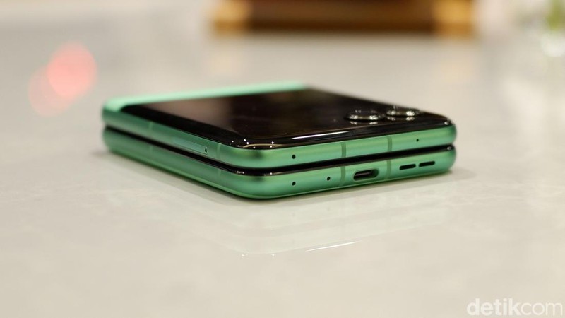 Motorola Razr 60