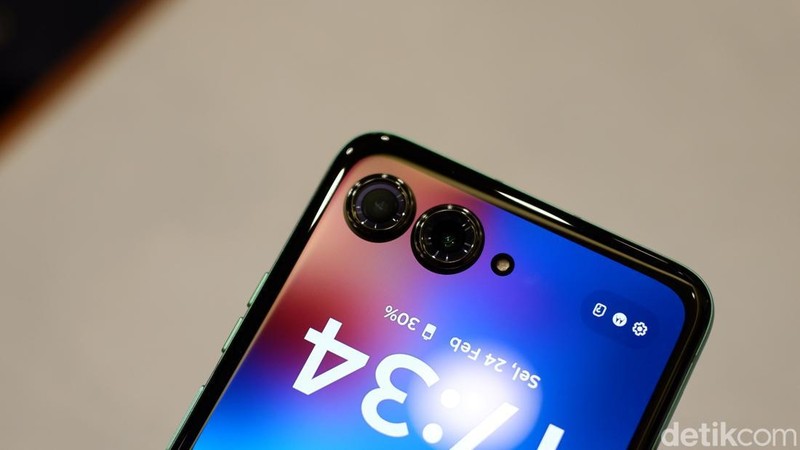 Motorola Razr 60