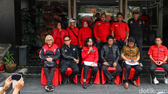 PDI Perjuangan mengungkap penggunaan anggaran pendidikan hingga sekitar Rp223 triliun untuk Program Makan Bergizi Gratis (MBG) dalam konferensi pers di Sekolah Partai Lenteng Agung, Jakarta, Rabu (25/2/2026).