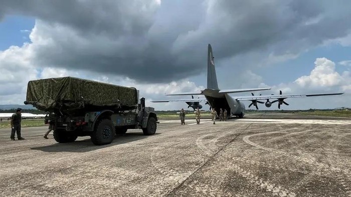 Pesawat militer C130 milik AS mendarat di bandara Filipina sebagai bagian dari latihan militer gabungan (Associated Press/File Photo) 