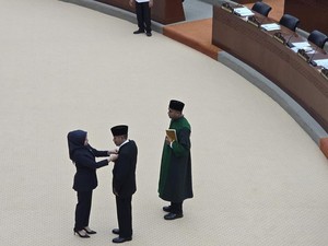 Mustafa Kamil Resmi Dilantik Jadi Anggota DPRD Sumut, Gantikan Aulia Agsa