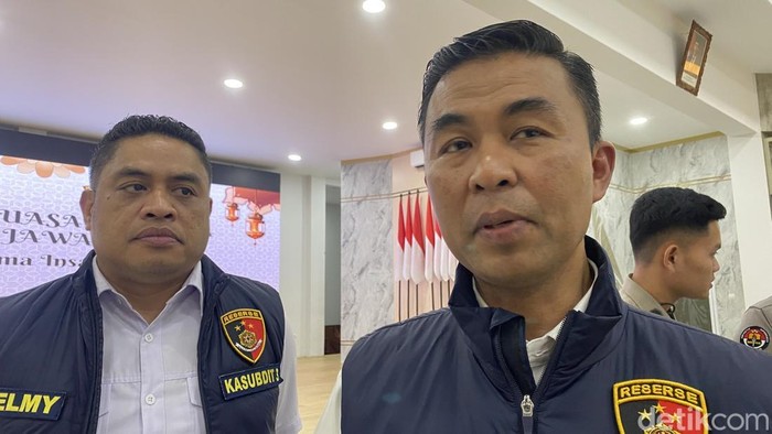 Sudah terlanjur ngotot, para debt collector yang berusaha merebut mobil rental di pintu tol Kaligawe Semarang ternyata salah sasaran.