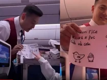 Pramugara Ini Tawarkan Menu Pakai Gambar, Kreatif Banget!