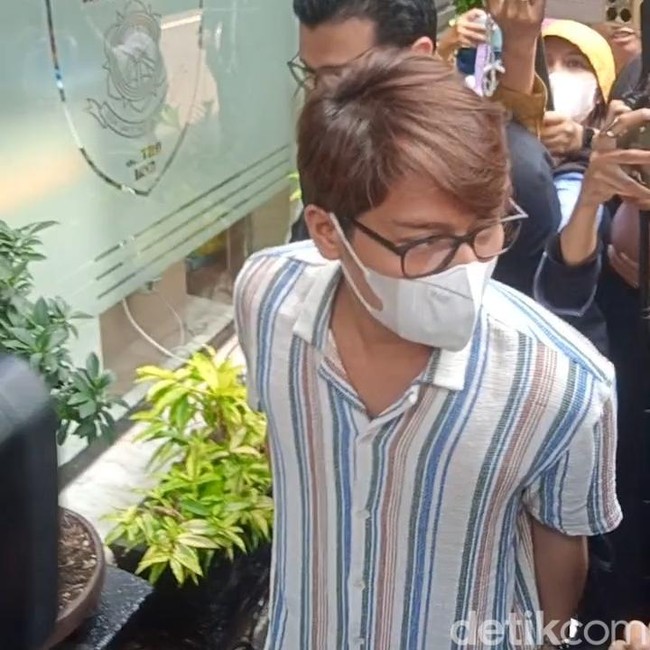 Tidak Ditemukan Tindak Pidana dalam Laporan Yoni Dores pada Lesti Kejora