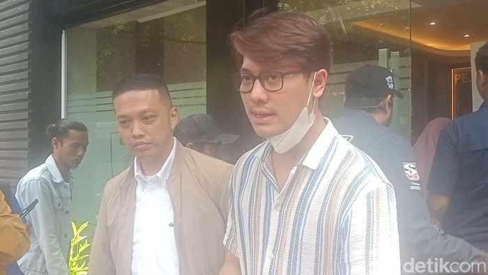 Rizky Billar di Polda Metro Jaya, Rabu (25/2/2026).