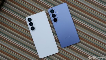 Harganya sebagai berikut: Galaxy S26 256 GB Rp 16.499.000: Galaxy S26 512 GB Rp 19.499.000: Galaxy S26 Plus 256 GB Rp 19.499.000: Galaxy S26 Plus 512 GB Rp 22.499.000 Foto: Adi FR/detikINET