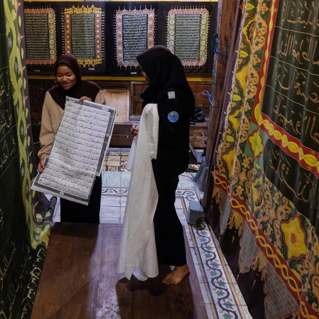 Sentuhan Ayat Al-Quran di Batik Laweyan Solo