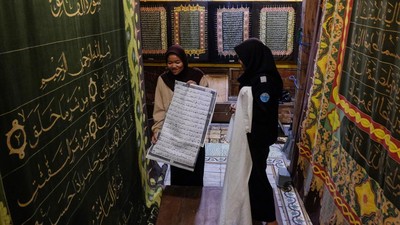 Sentuhan Ayat Al-Quran di Batik Laweyan Solo