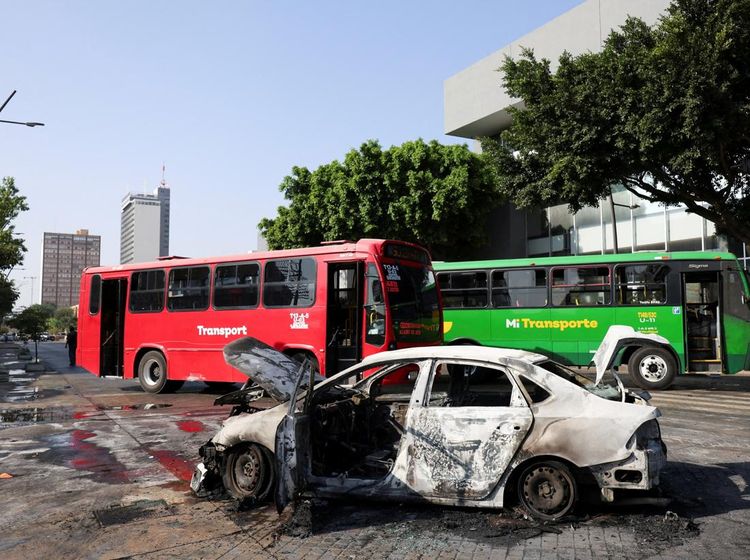 Sisa-sisa Kerusuhan Usai Penyergapan yang Tewaskan Bos Kartel Narkoba El Mencho