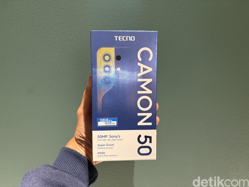Tecno Camon 50 akhirnya resmi diperkenalkan ke pasar Indonesia. Begini wujudnya yang dibekali kamera Sony LYT-700C 50 MP dan baterai jumbo 6.500 mAh.