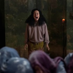 Mike Flanagan Cetak Rekor Dunia Berkat Jump Scare The Midnight Club