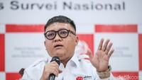 Sebanyak 43 persen responden menilai ketiga program tersebut memiliki daya ungkit besar terhadap produksi, penciptaan lapangan kerja, dan perputaran ekonomi di daerah. 
