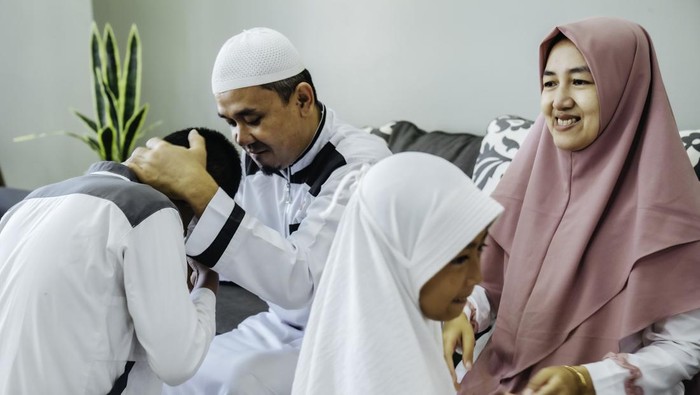 Mana yang Benar, Silaturahmi atau Silaturahim? Ini Artinya