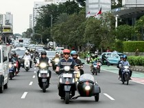 AHY Vespaan Ngabuburit ke Benhil