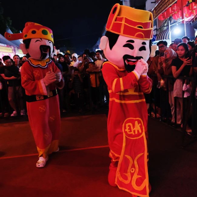 Boneka Chai Sin Ya Meriahkan Pembukaan Festival Cap Go Meh Pontianak