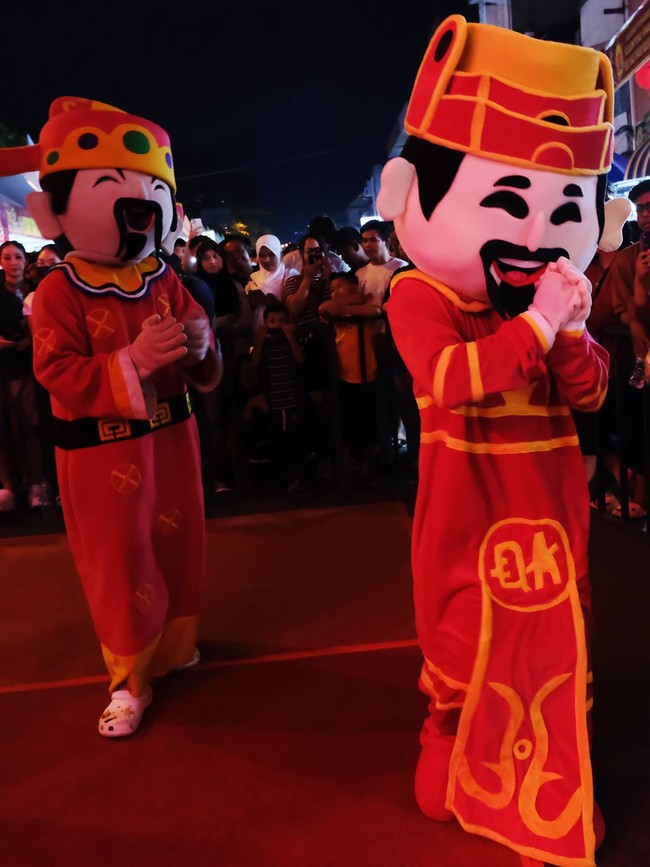 Boneka Chai Sin Ya Meriahkan Pembukaan Festival Cap Go Meh Pontianak