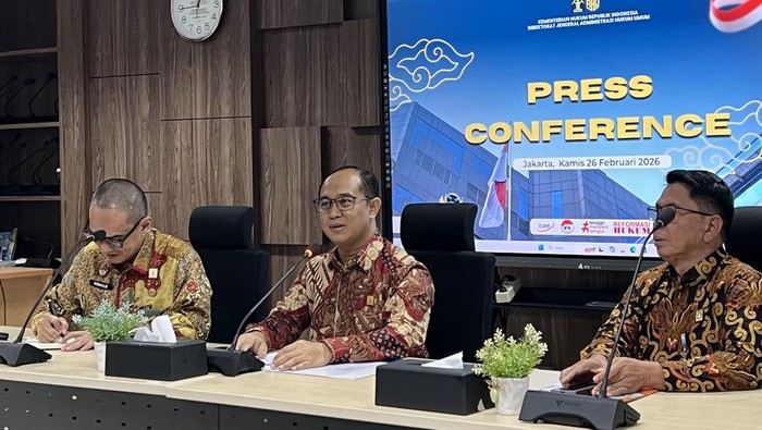 Direktorat Jenderal Administrasi Hukum Umum Kementerian Hukum (Ditjen AHU Kemenkum), Widodo saat jumpa pers