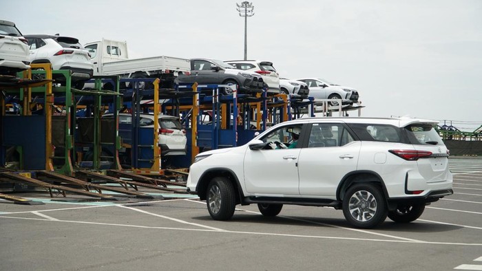 Ekspor Toyota Indonesia