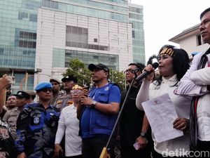 Usai Dialog, Massa Sebut Walkot Medan Akui SE Penataan Daging Nonhalal Keliru